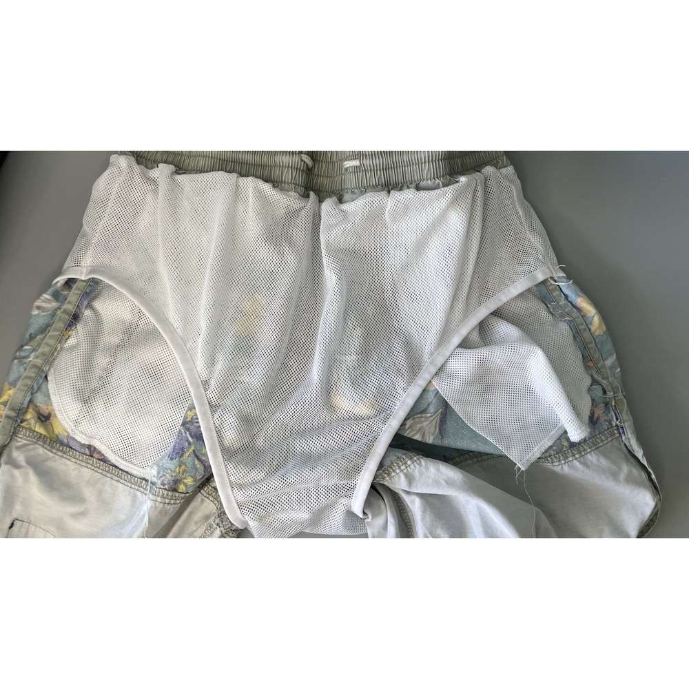 Urban Outfitters By Katin Floral Nylon Faded Swim Trunks Board Shorts Medium M - Picture 12 of 13